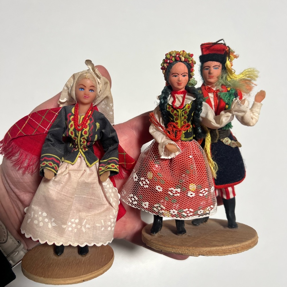 Vintage 1964 Handmade Polish Folk Dolls